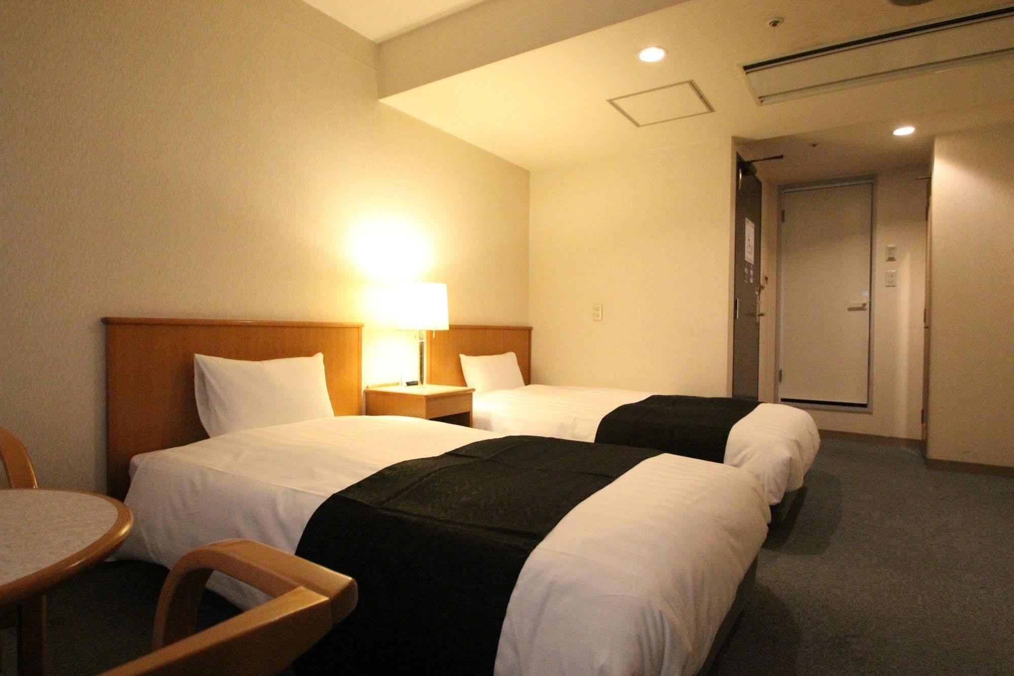 Apa Hotel Yokohama Tsurumi Kültér fotó